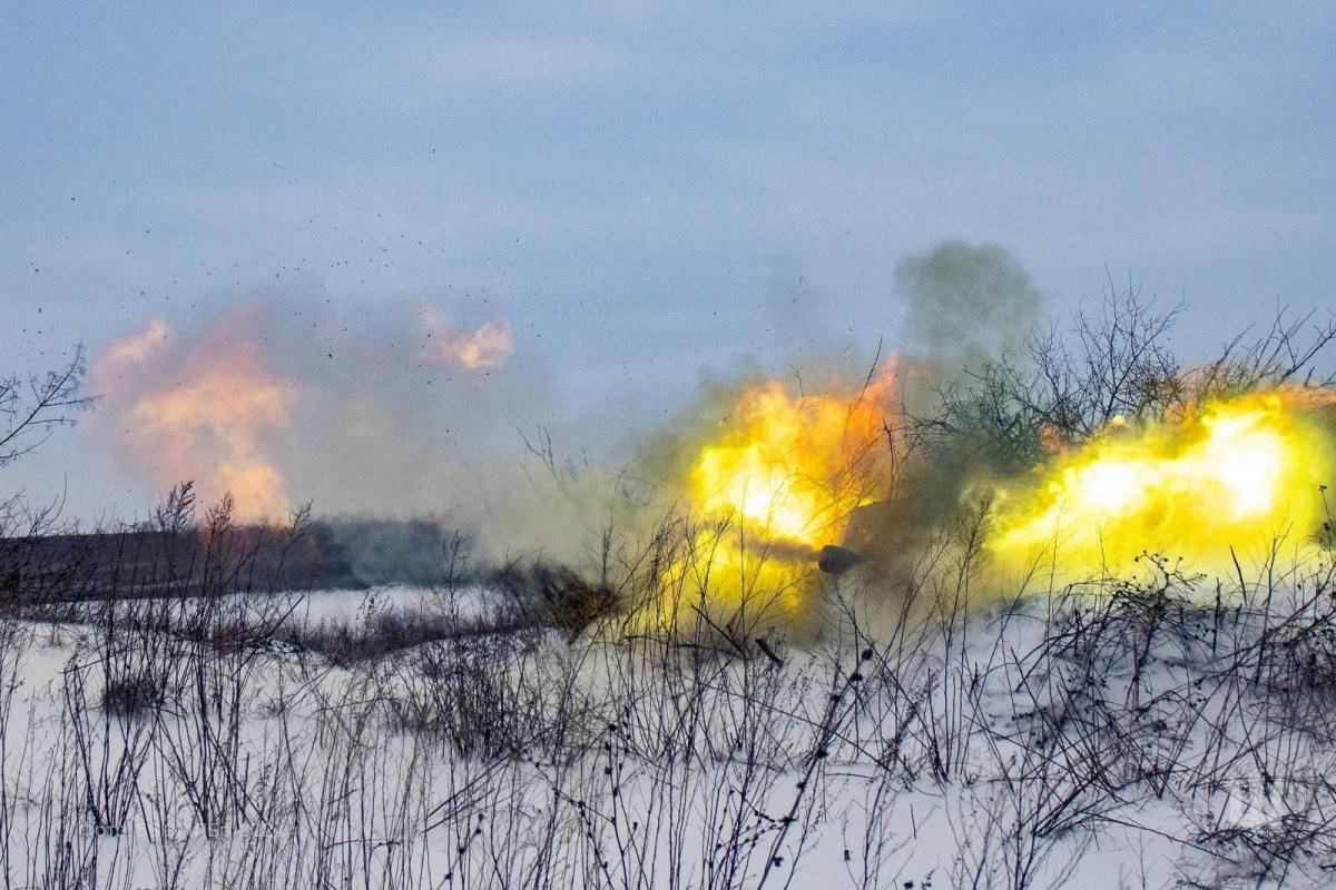 Украина страдает от “снарядного голода”: на фронте уже почувствовали влияние, – Politico