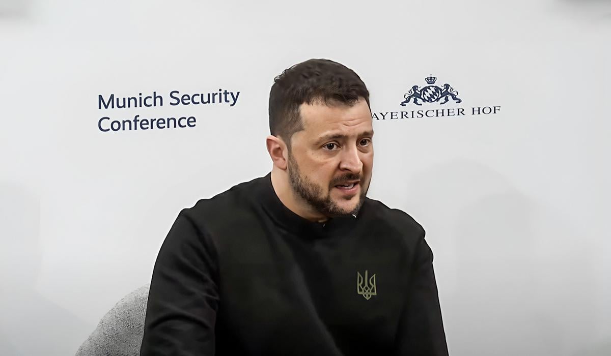 Зеленский оценил решение военных выйти из Авдеевки