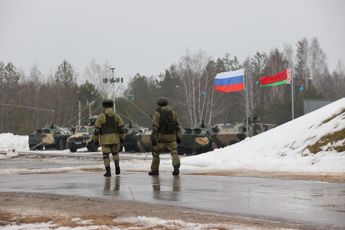Россия и Беларусь запланировали совместные учения: в чем опасность