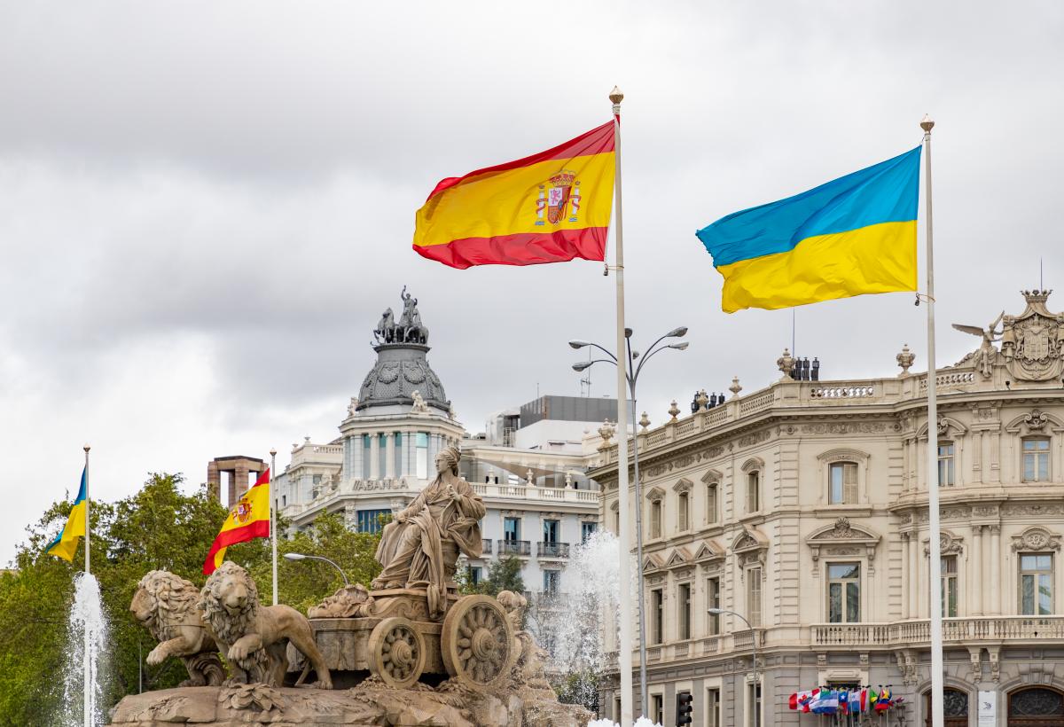 Испания готовит новый пакет военной помощи Украине: что в него войдет