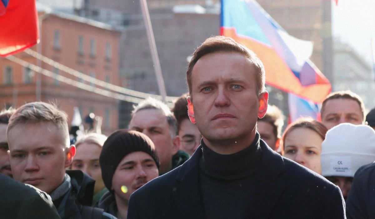 Европарламент призывает привлечь Путина к ответственности за убийство Навального