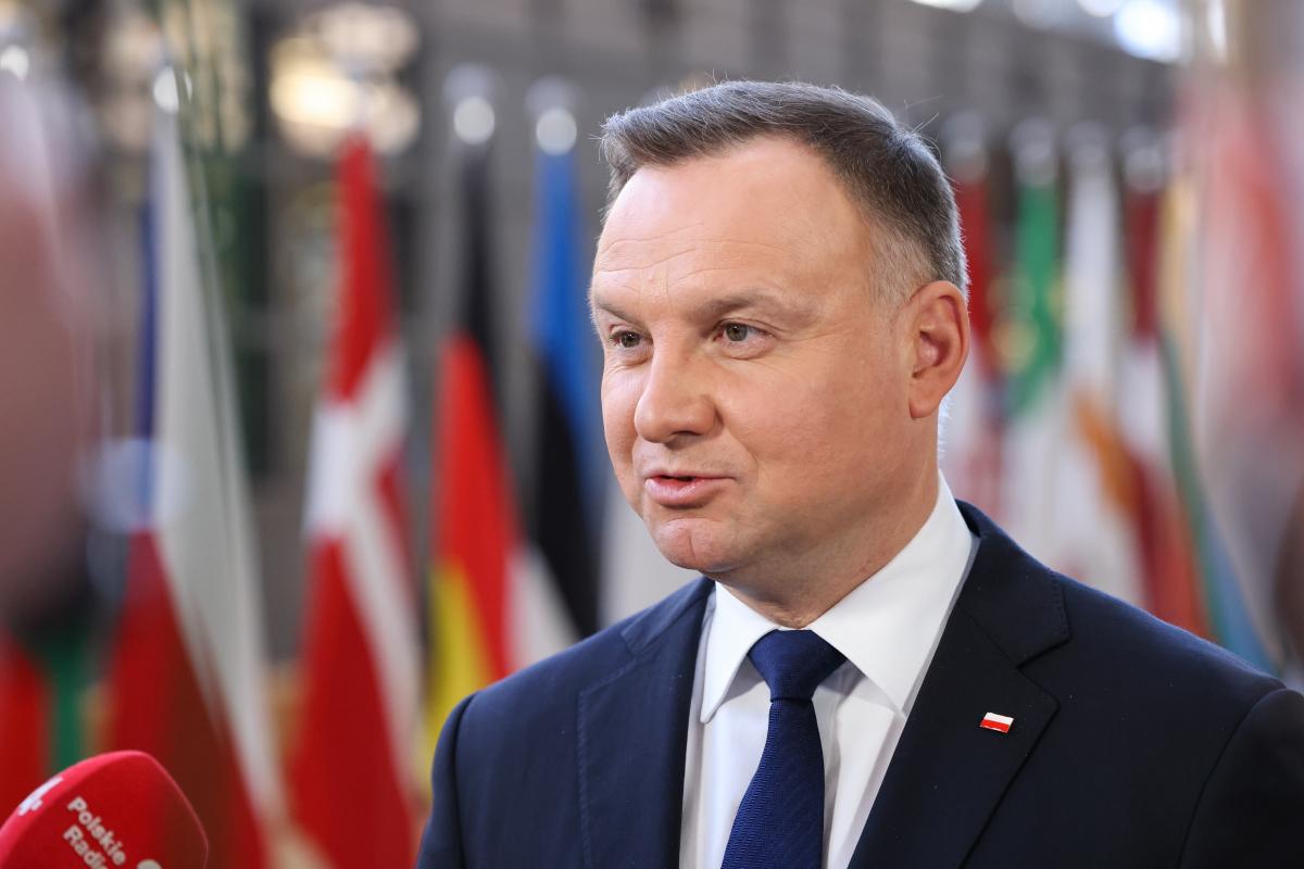 Дуда предложил НАТО тратить на оборону столько средств, как во времена холодной войны