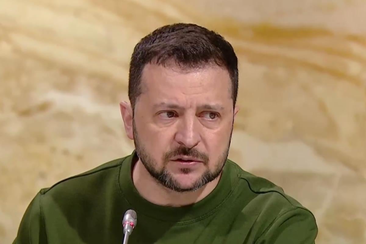 Каждая идея важна: Зеленский призвал “мобилизоваться” оборонку