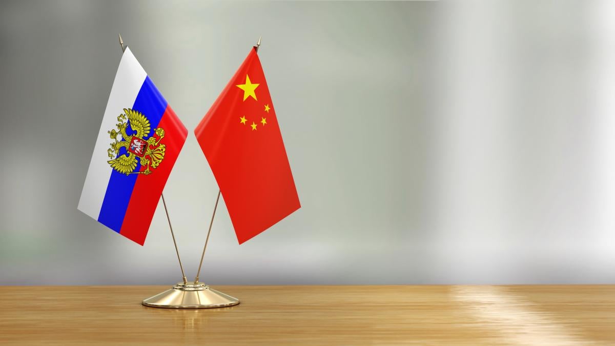 Китай помогает России осуществить “крупнейшую военную экспансию со времен СССР”, – США