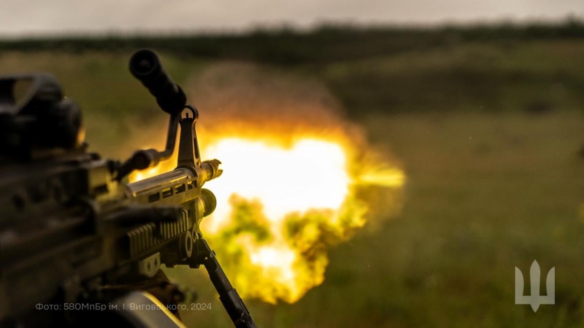 На Покровском направлении уничтожено 16 танков и БМП: ВСУ показали феерическое видео