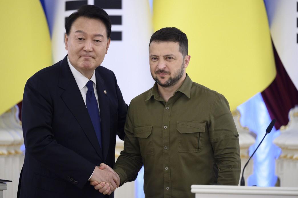 Южная Корея может поддержать отправку оружия в Украину при определенном условии, – Reuters