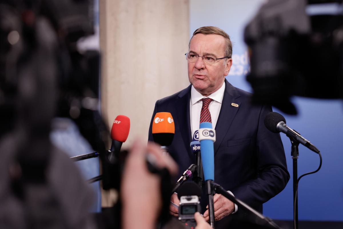 В Германии заговорили об увеличении помощи Украине: о какой сумме идет речь