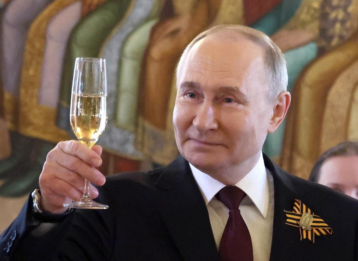 США и союзникам не удалось сделать Путина международным изгоем, – Bloomberg