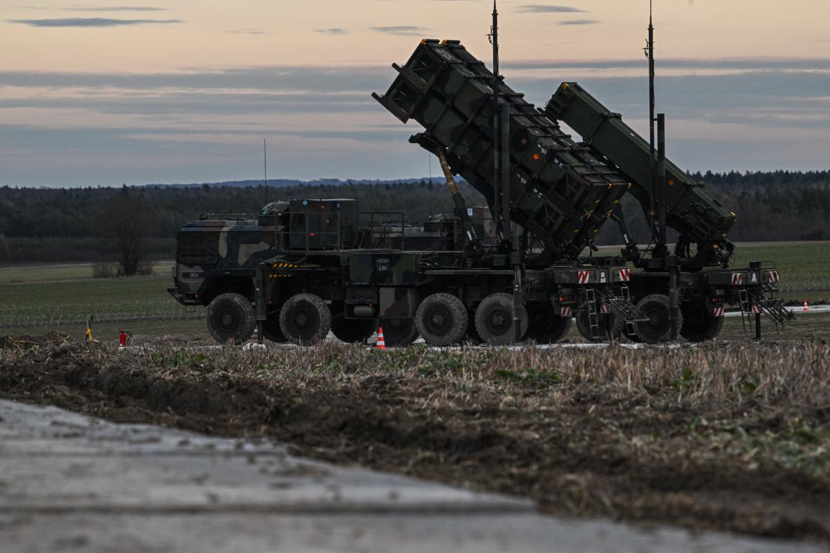 США не смогли увеличить выпуск ракет для ЗРК Patriot, – Reuters