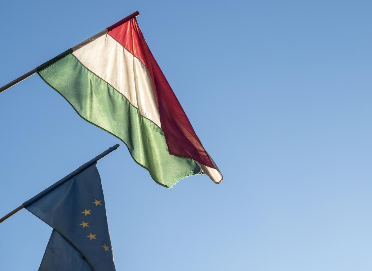 В Финляндии предлагают задуматься, не стоит ли Венгрии выйти из Евросоюза