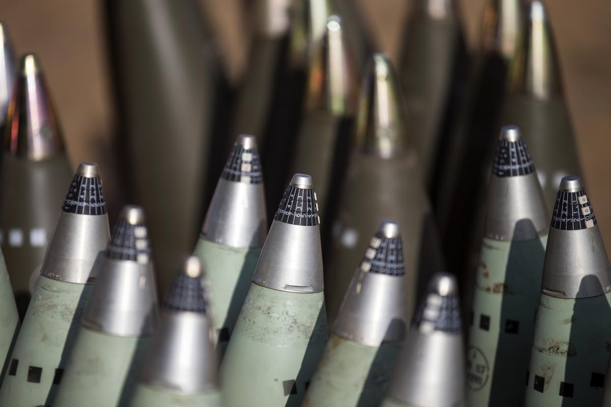 Болгария нашла “лишние” боеприпасы для Украины