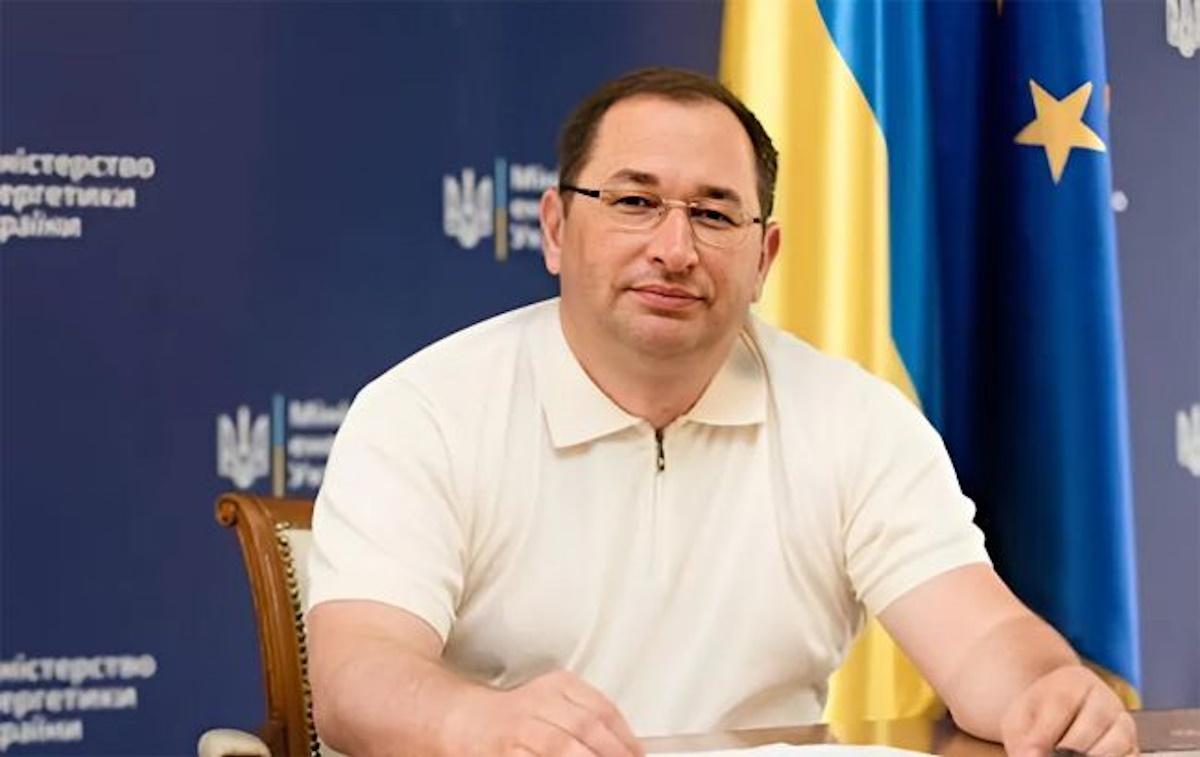 “Министр уезжает в Харьков… может, его взорвут?”: появились детали в деле о взятке в Минэнерго