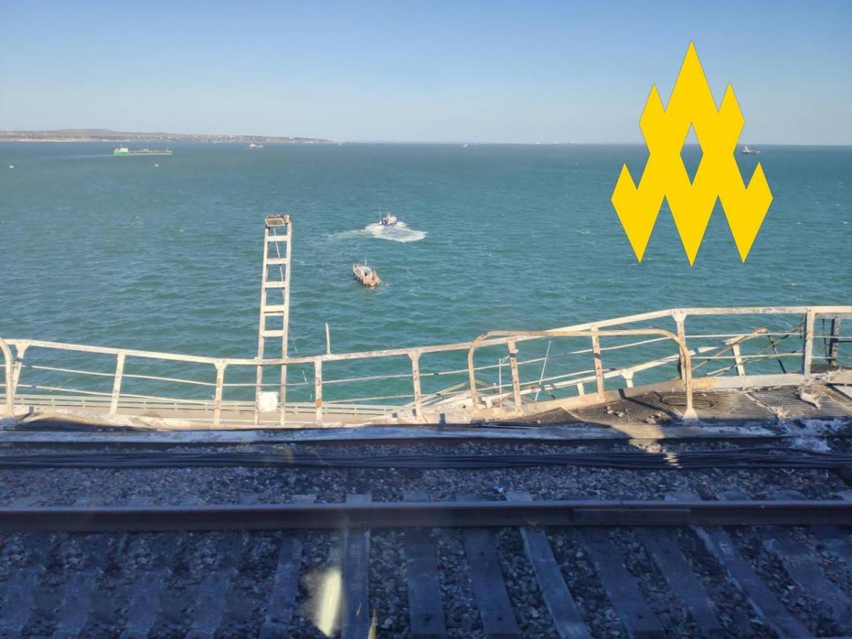 “Доживает свои дни”: АТЕШ заявил о разрушении Крымского моста (фото)