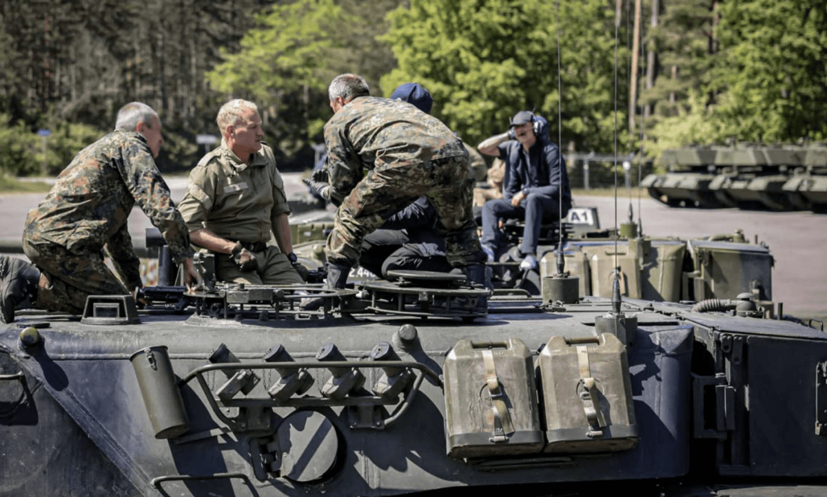 Германия не готова к войне: вернуть “старые” запасы танков и артиллерии можно лишь за 100 лет, – Der Spiegel
