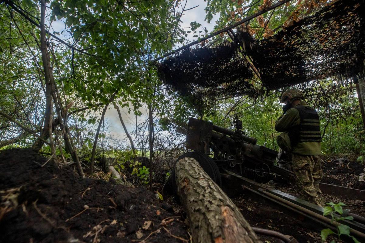 Дефицита боеприпасов нет: на юге оккупанты все активнее применяют артиллерию