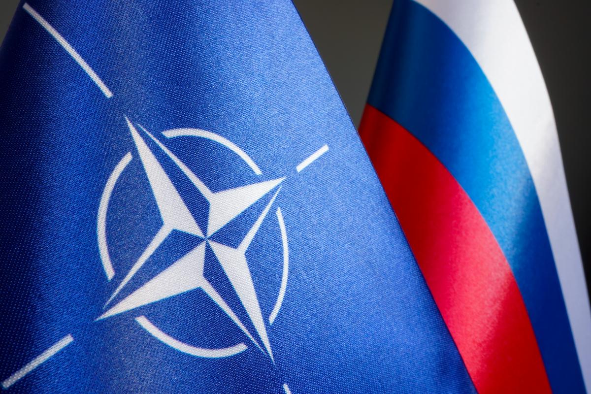 НАТО впервые за более чем 25 лет может пересмотреть отношения с Россией, – Politico