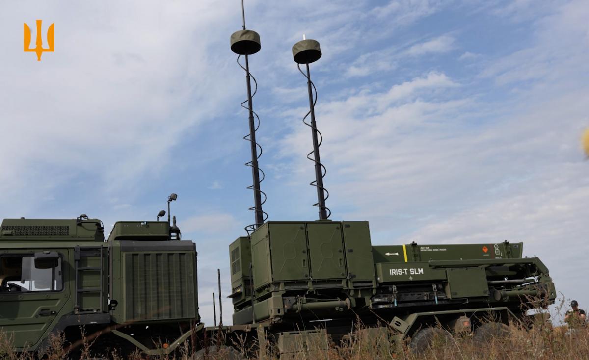 Воздушные силы показали кадры работы ЗРК IRIS-T в Украине (видео)