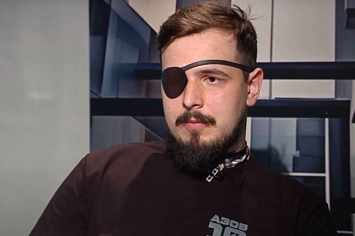 “Оно так не работает”: боевой медик “Азова” возмутился из-за позиции украинцев насчет войны