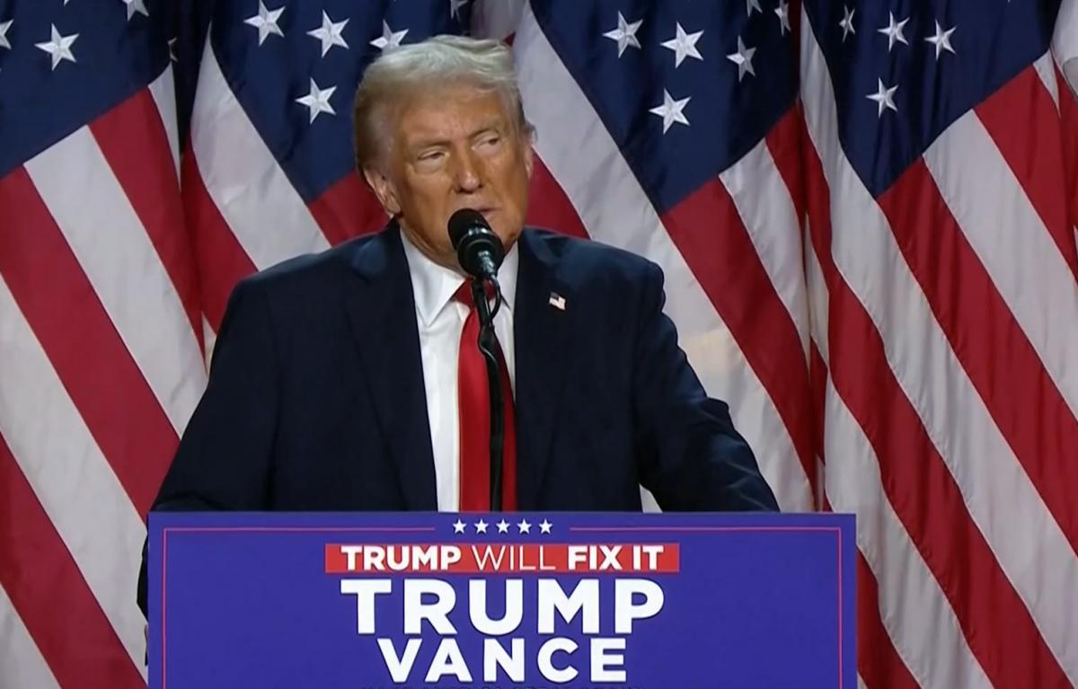 Отказ от НАТО на 20 лет и заморозка фронта: WSJ узнал детали “мирного плана” Трампа для Украины