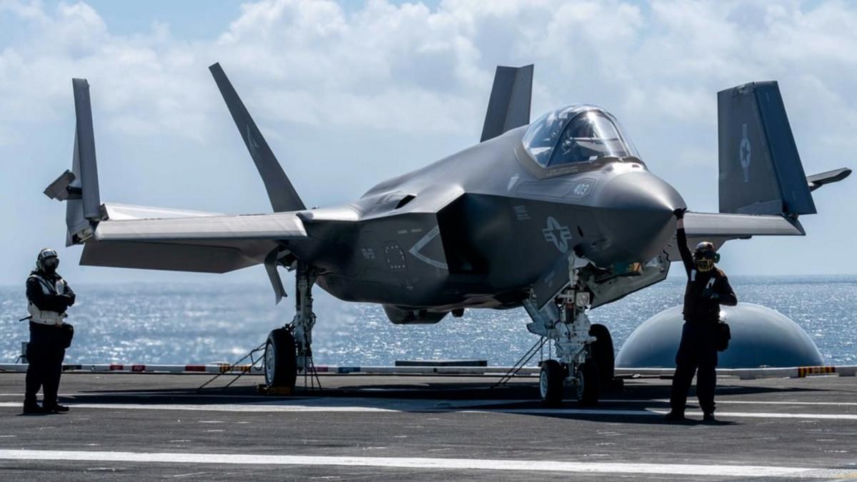 Истребитель F-35C впервые применили в бою, – СМИ