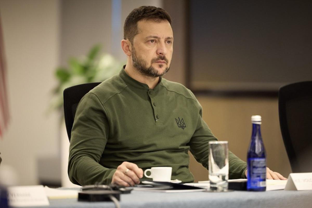 Зеленский о звонке Шольца Путину: Не надо признавать убийцу президентом
