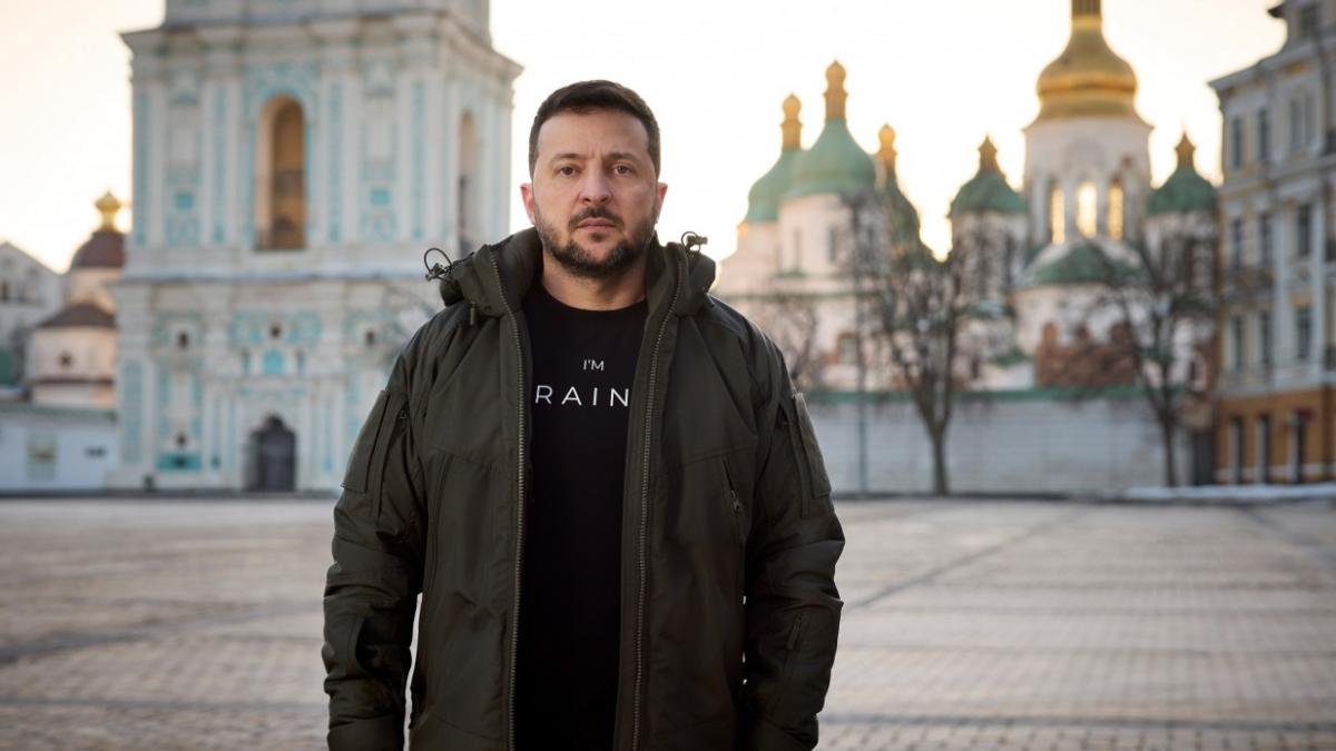 Это не разрешение на выходной: Зеленский раскритиковал закрытие Рады из-за ракетной угрозы