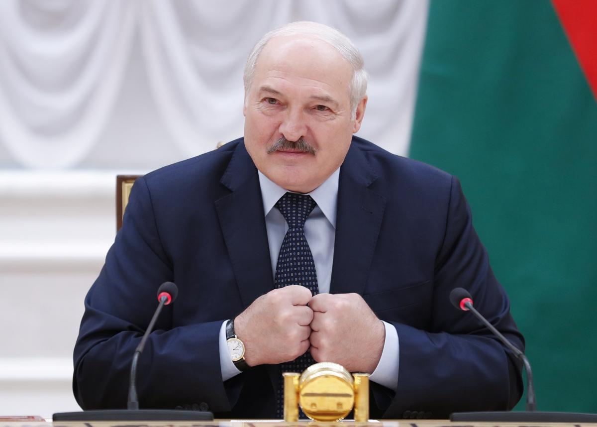 Извинений не было: у Лукашенко признались, почему звонили Зеленскому в начале войны