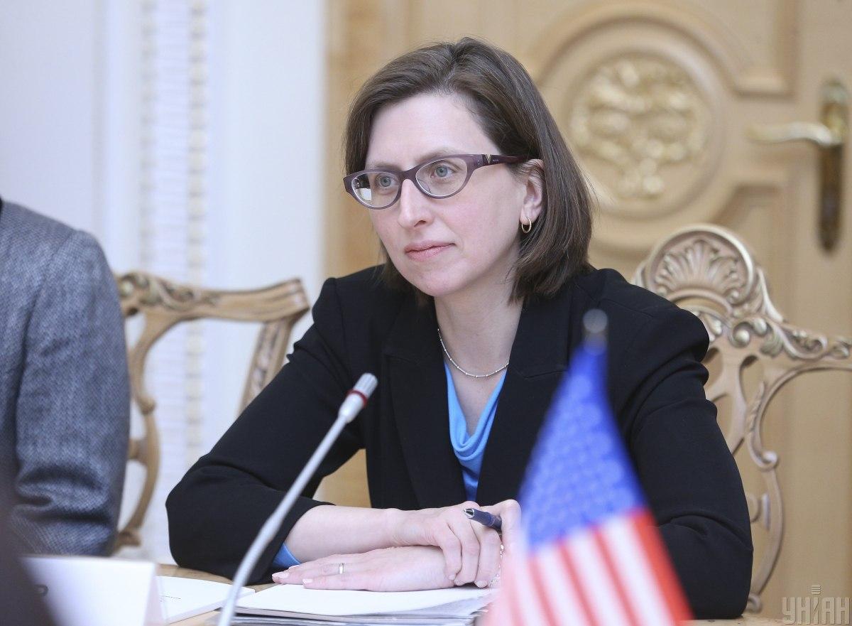 Ушла в отставку чиновница Пентагона, ответственная за помощь Украине, – Politico