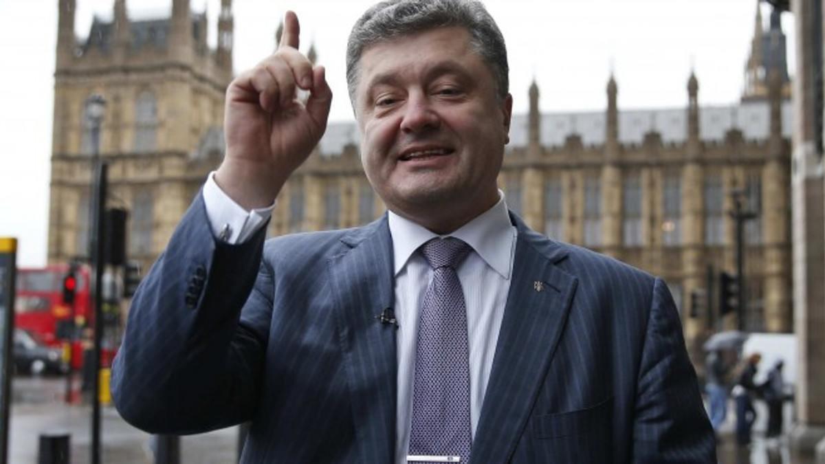 У Порошенко разворовывают деньги, которые украинцы донатят на его фонд, – СМИ