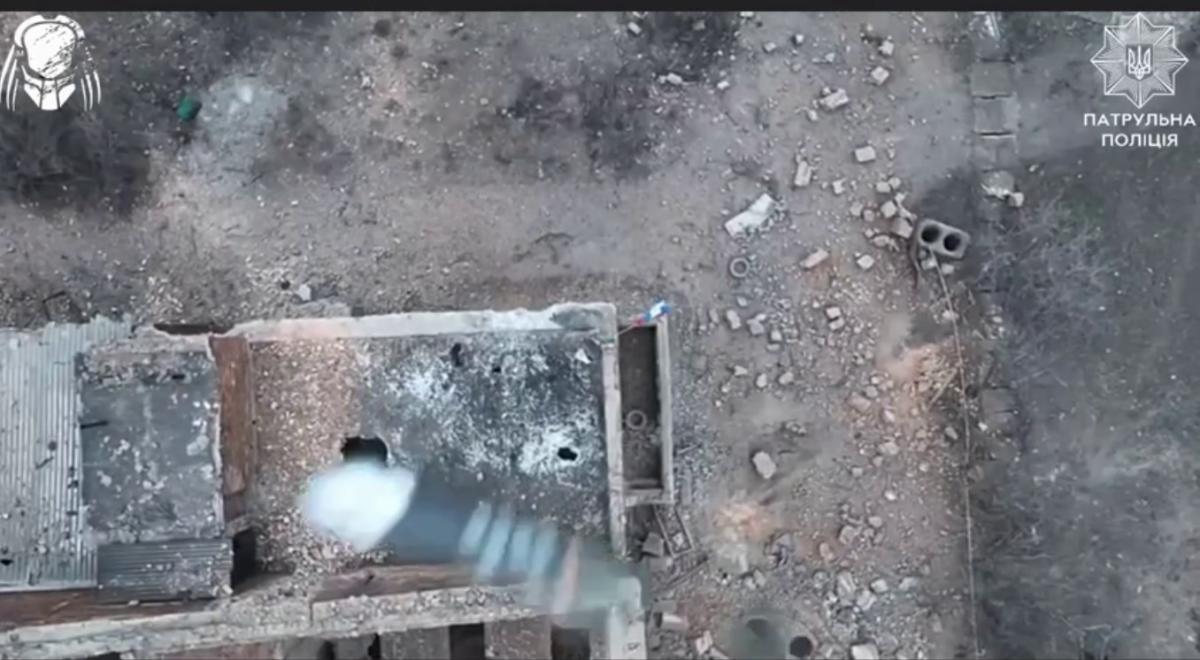 ВСУ помешали российским оккупантам вывесить свой триколор в Торецке (видео)