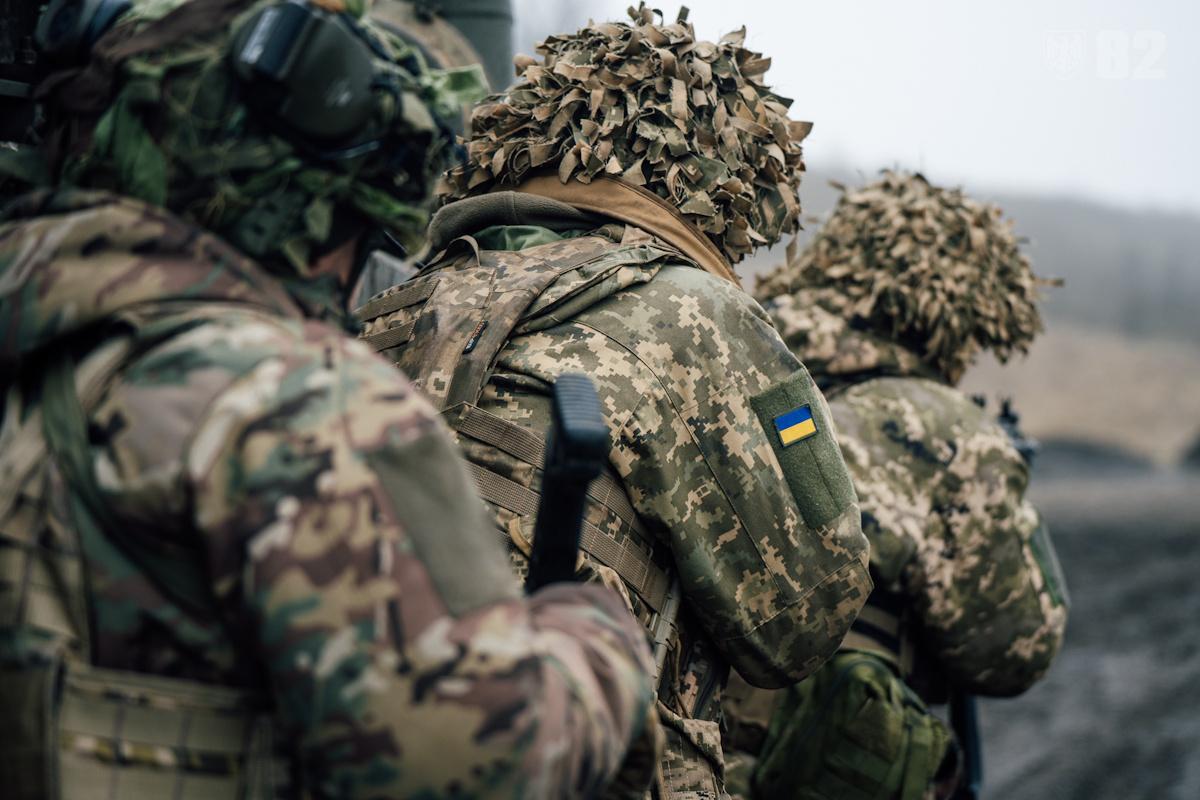У Зеленского рассказали детали о контрактах для молодежи 18-24 лет