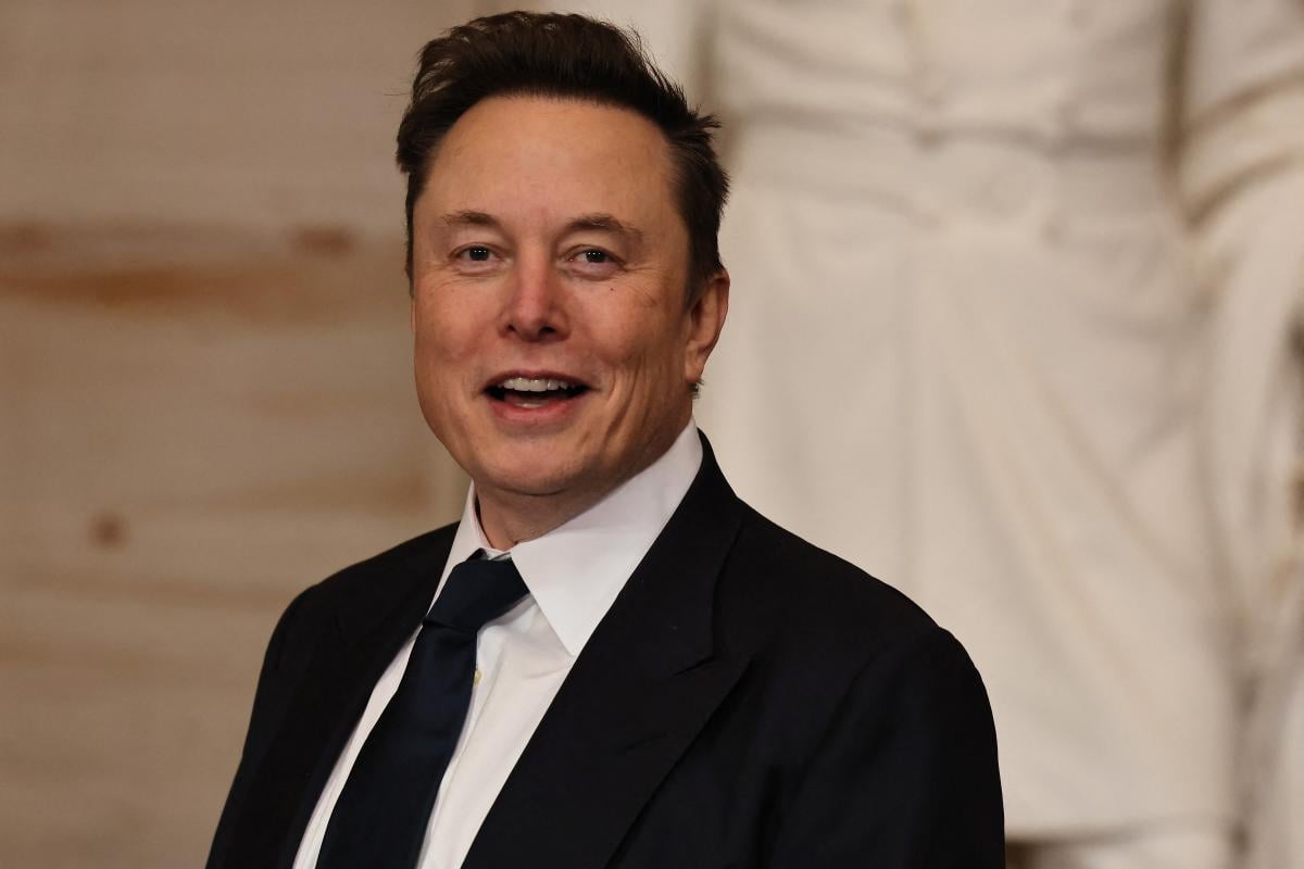 Совет директоров Tesla ищет нового гендиректора, который сменит Маска, – WSJ
