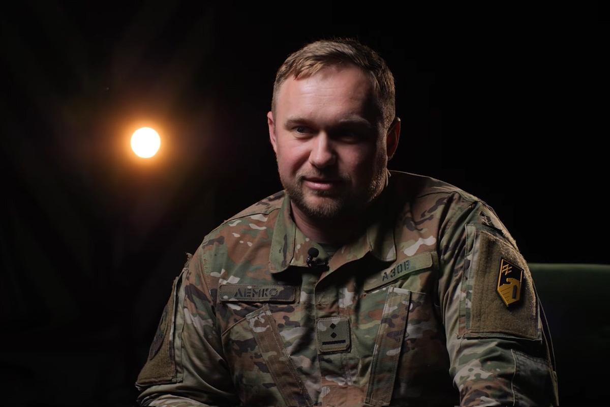 “Говорю как есть”: офицер “Азова” назвал истинную причину СЗЧ в армии