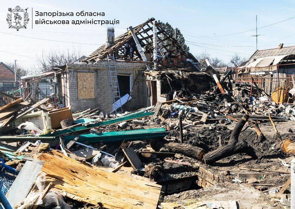 Россияне ударили авиабомбами по Запорожской области, известно об одном погибшем