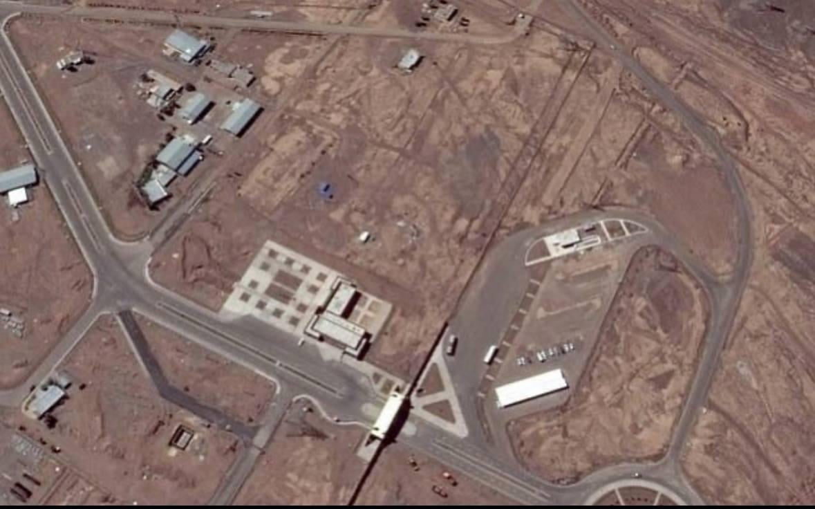 Иран спрятал главную ядерную базу в горе, только США могут ее уничтожить, – NYT