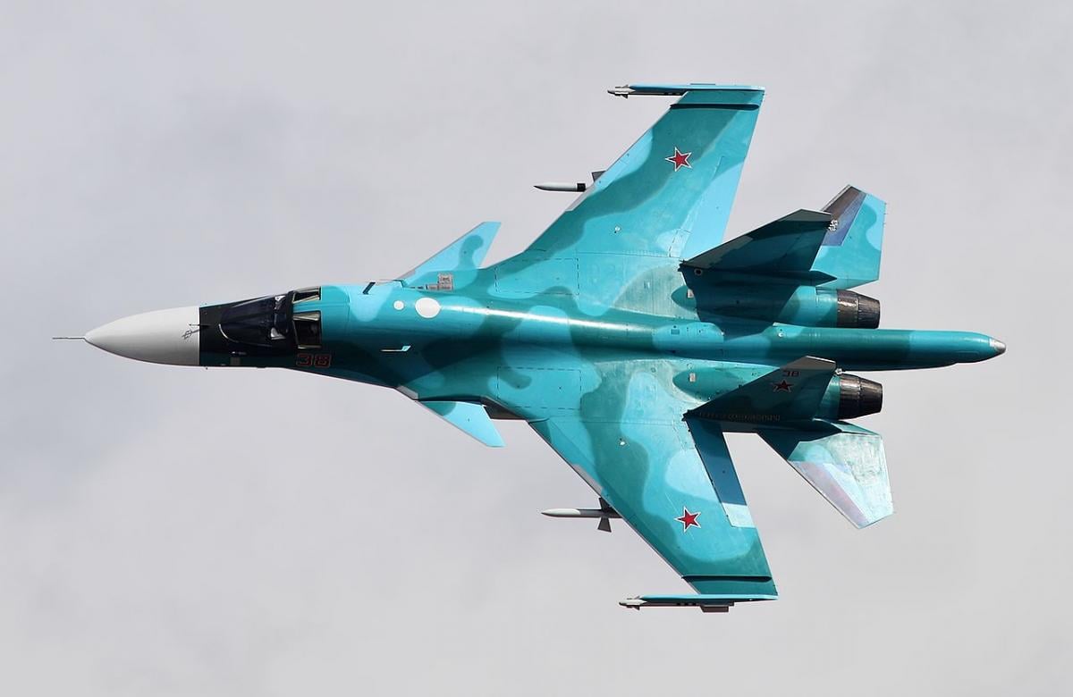 Поражение Су-34 на аэродроме “Мариновка”: OSINTеры показали, что осталось от самолетов