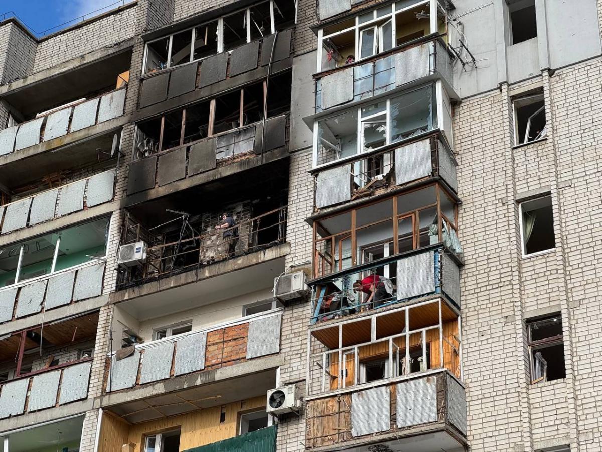 Удар по Смеле: в городе значительные разрушения, есть раненые (фото, видео)