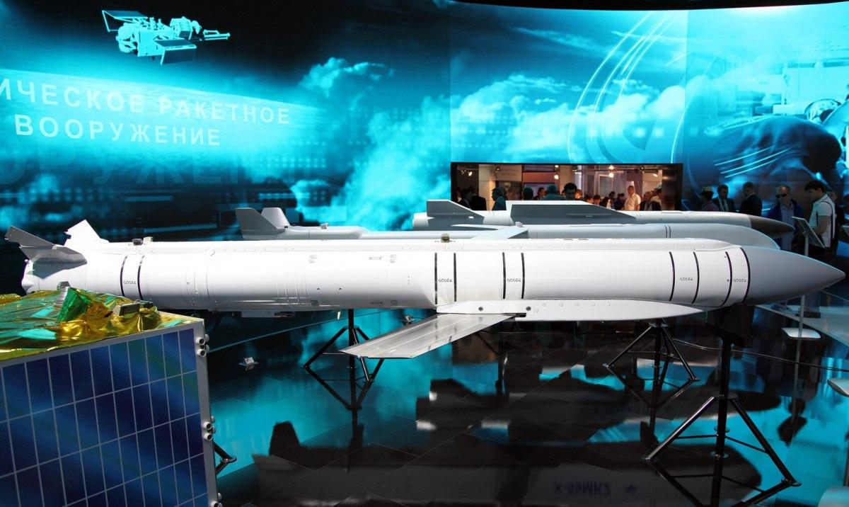 Бомба-ракета “Гром-1”: эксперт объяснил самую большую проблему для Украины