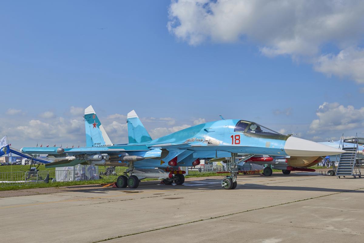 Россия начала активное строительство на авиабазах после операции “Паутина”, – ISW (фото)