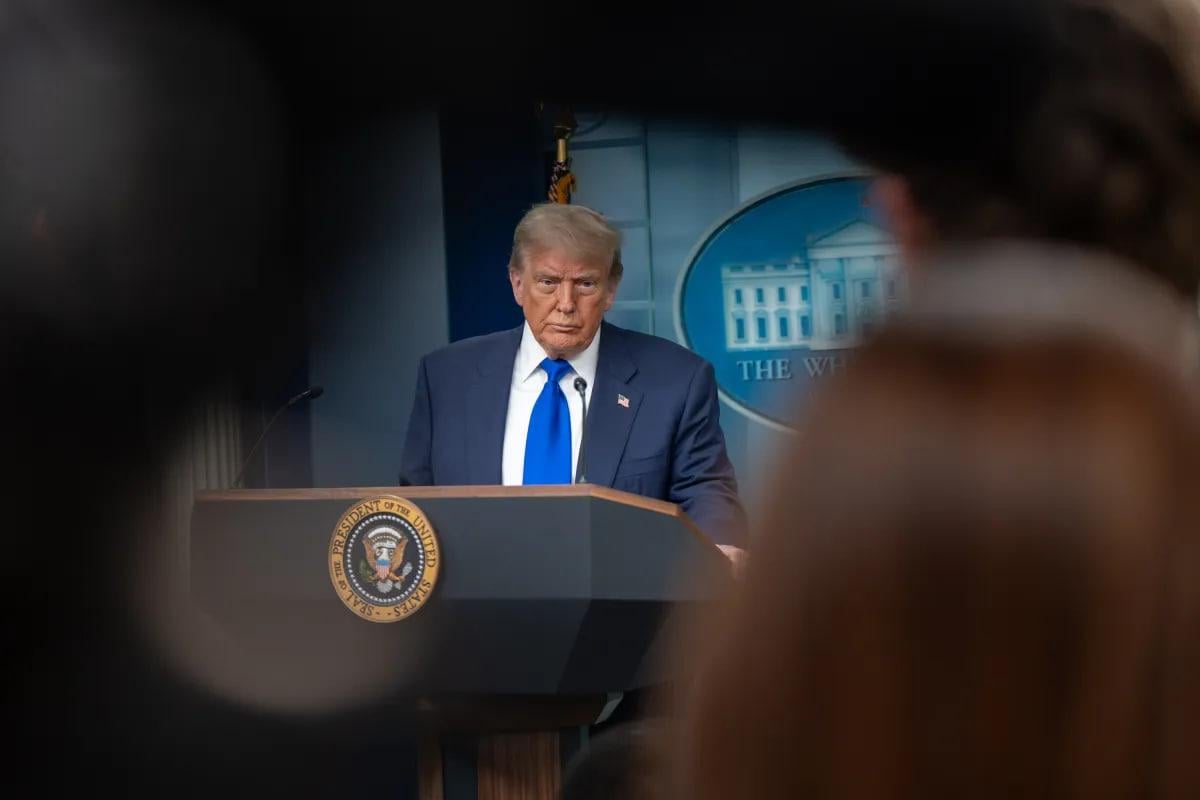 Politico: Трамп все еще считает, что Россия победит – вопрос лишь во времени