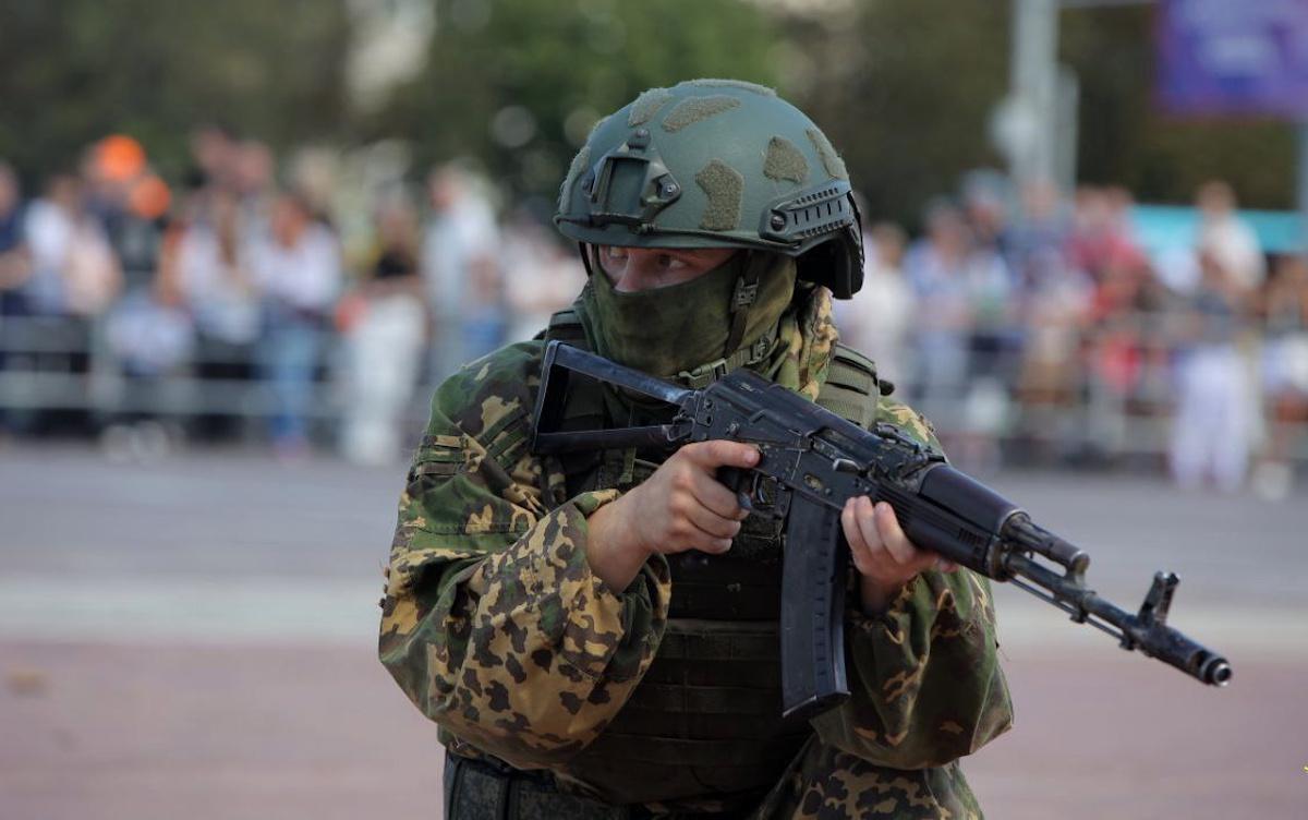 Беларусь разместит десантно-штурмовую бригаду на границе с Украиной