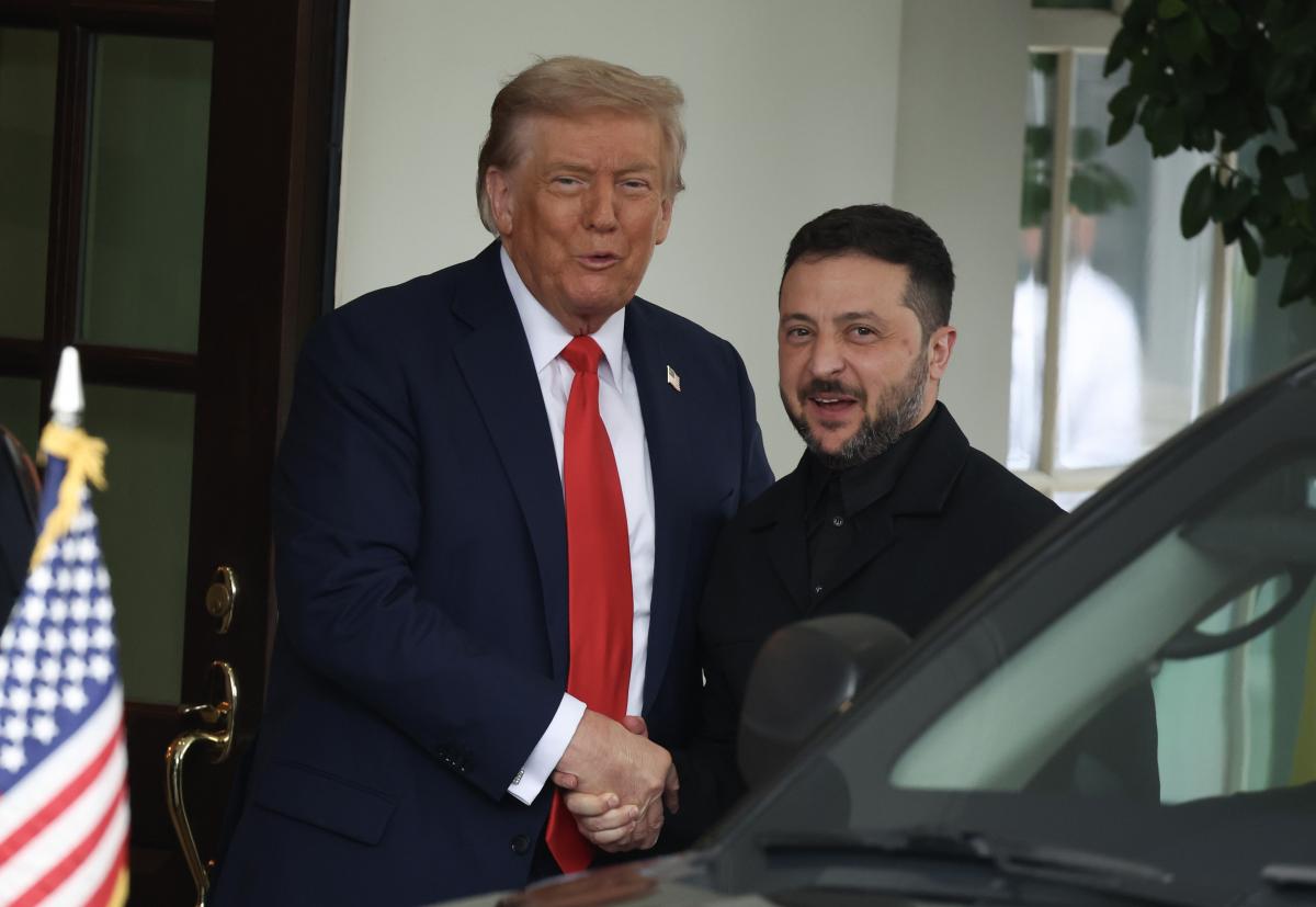 Дипломатия Трампа по Украине похожа на карусель, – WP