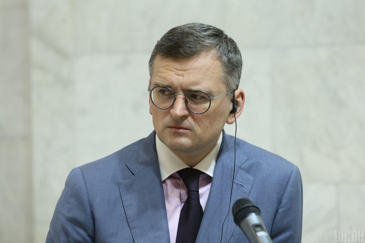 “Сбежал из Украины в Польшу”: Кулеба отреагировал на заявление итальянских медиа