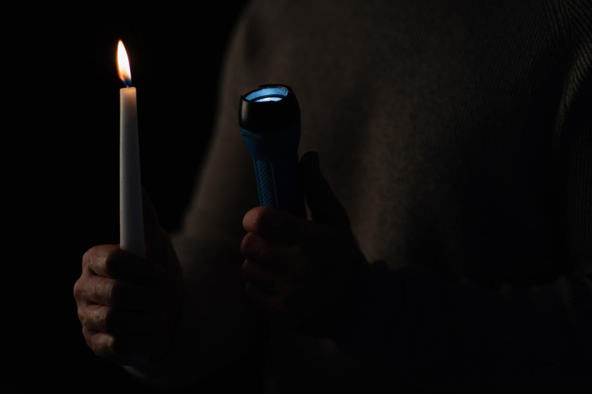 В ряде областей Украины введены экстренные и аварийные отключения света