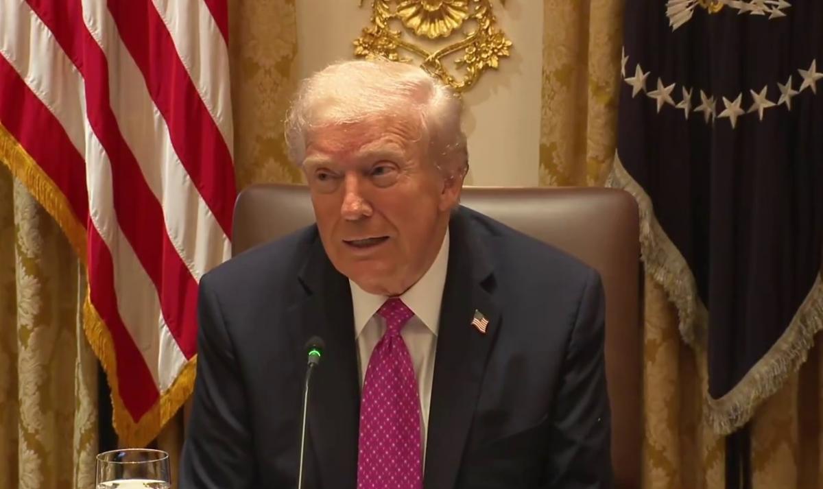 Надеюсь, что нам удастся прекратить войну без мыслей о “Томагавках”, – Трамп