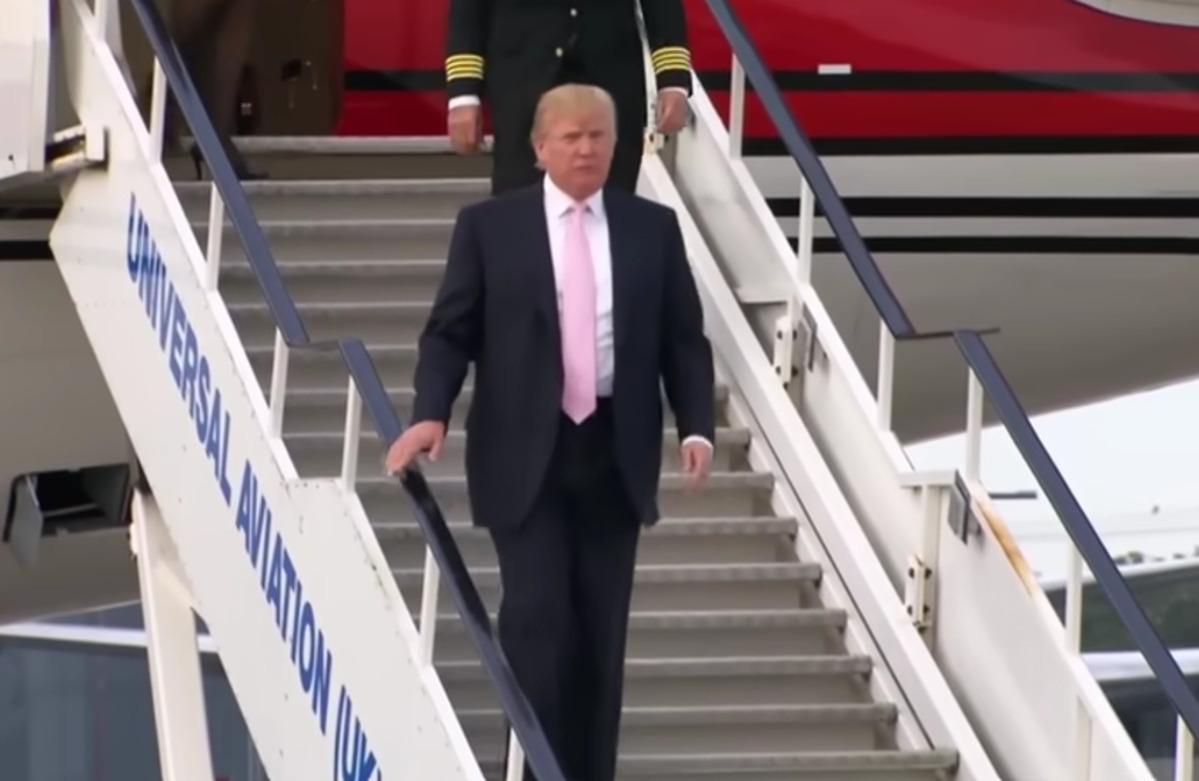 В США возле “любимого” аэропорта Трампа обнаружили снайперскую точку, – Fox News