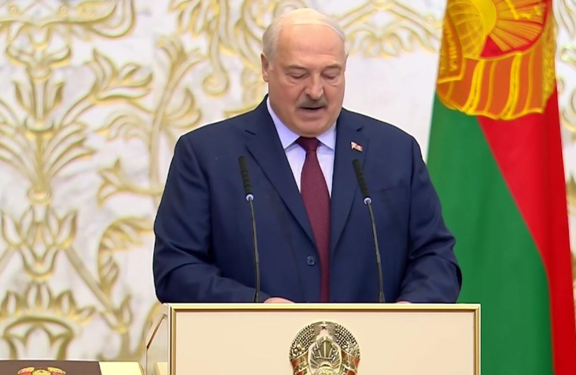 “Должны смотреть на его действия”: эксперт предупредил, чего ждать от Лукашенко