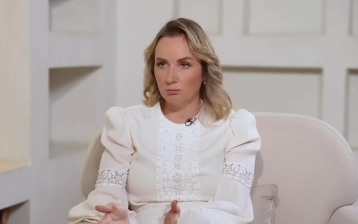 Детский омбудсмен РФ похвасталась, как научила похищенного в Мариуполе парня любить Россию