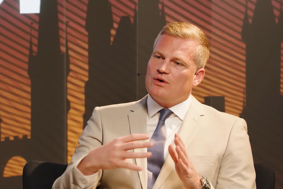 Новое правительство Чехии отменит военную помощь Украине, – Politico