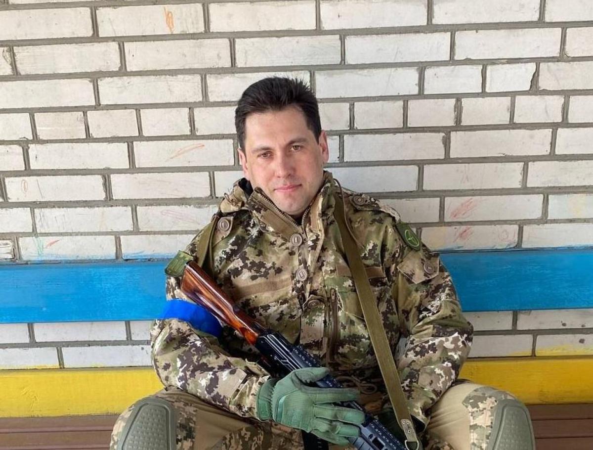 “Оружие со склада МВД, дроны – от Владимира Кличко”: в “Ахиллесе” рассказали об обеспечении в начале войны